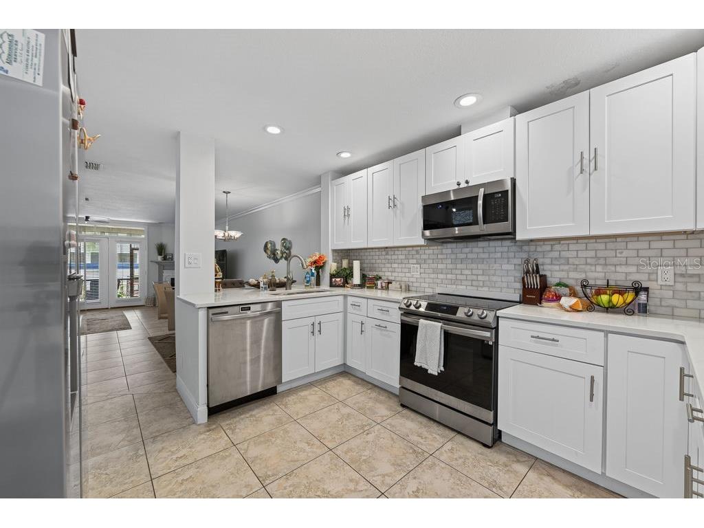 1672 Watermark Circle NE Saint Petersburg FL 33702 TB8531944 image21