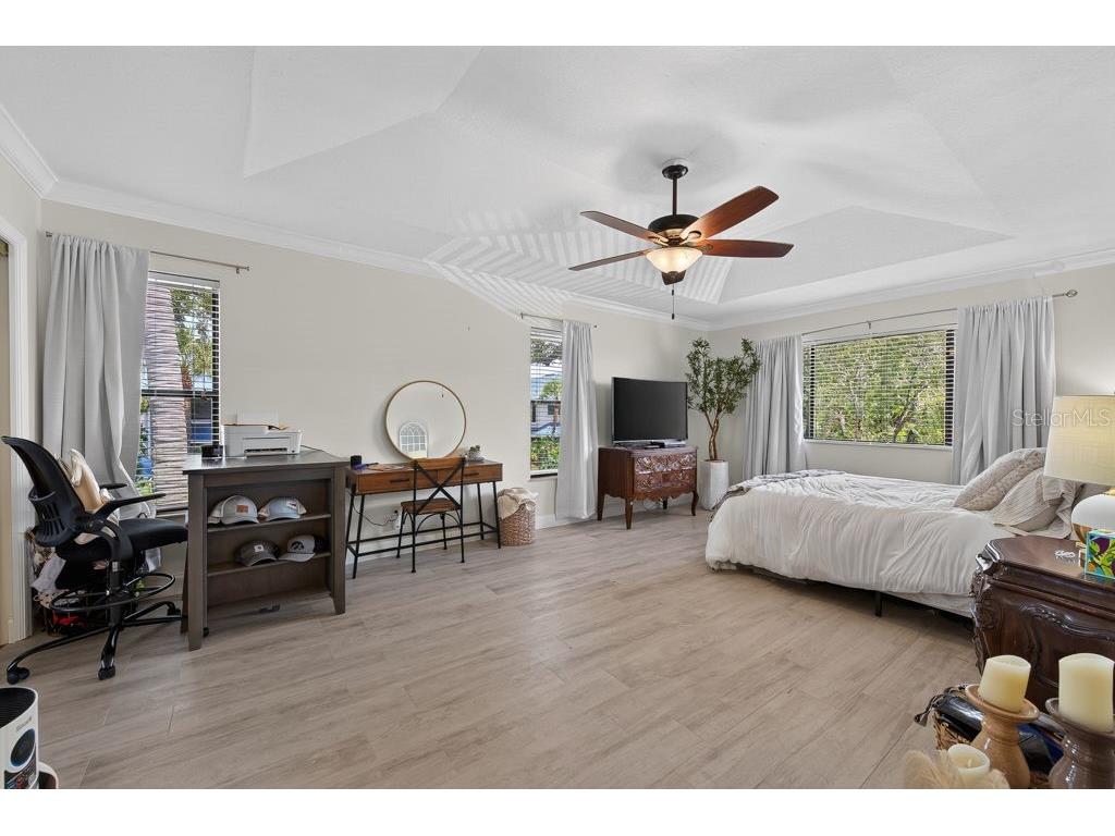 1672 Watermark Circle NE Saint Petersburg FL 33702 TB8531944 image29