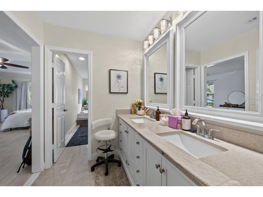 1672 Watermark Circle NE Saint Petersburg FL 33702 TB8531944 image34