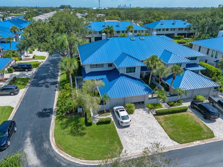 1672 Watermark Circle NE Saint Petersburg FL 33702 TB8531944 image56