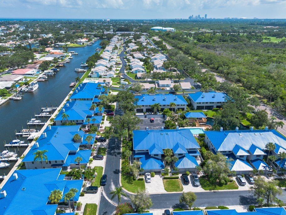 1672 Watermark Circle NE Saint Petersburg FL 33702 TB8531944 image57