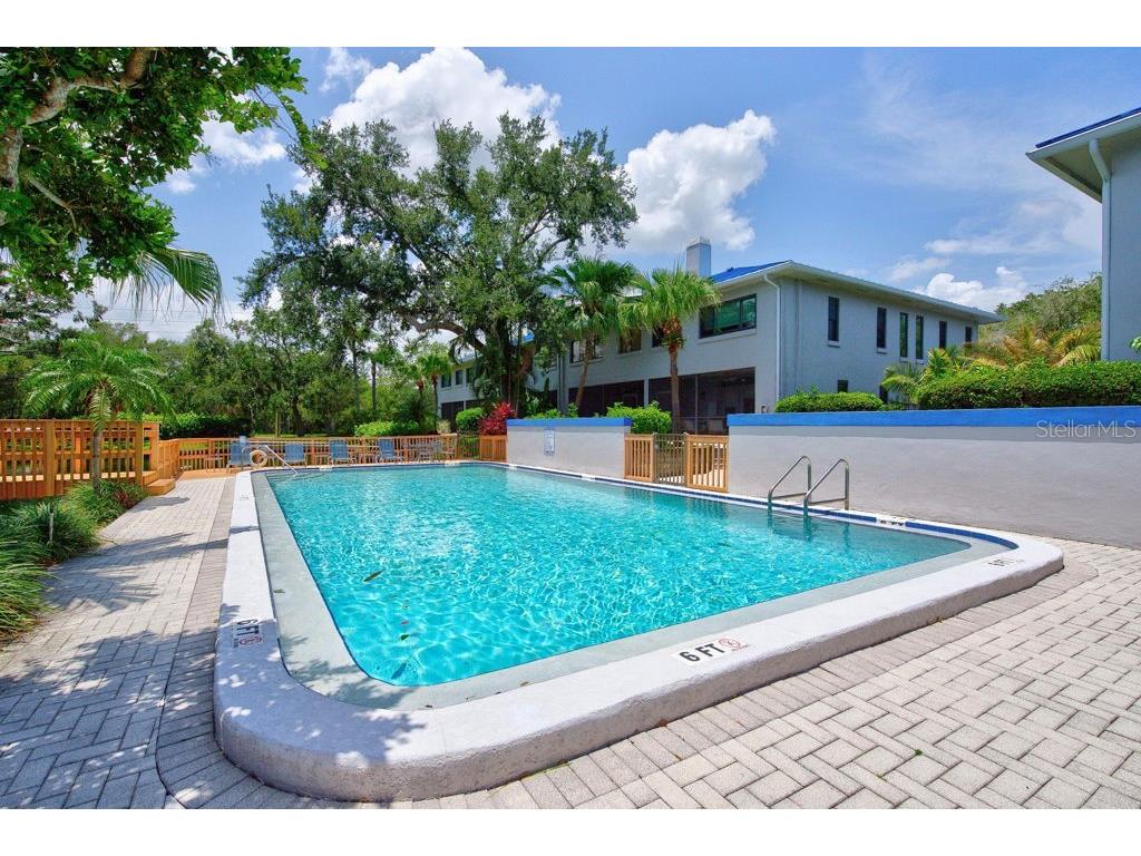 1672 Watermark Circle NE Saint Petersburg FL 33702 TB8531944 image64