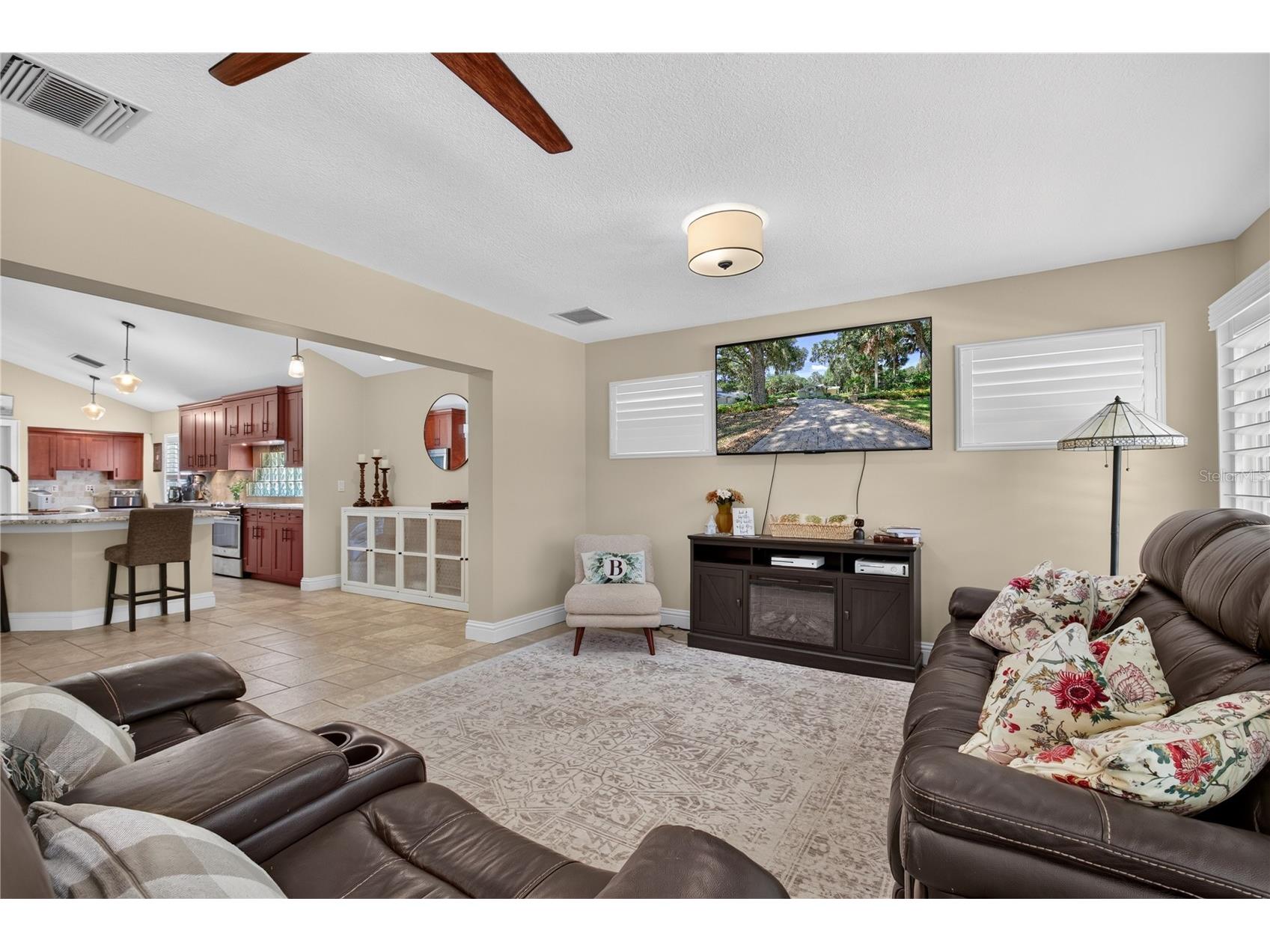 16720 Beauclaire Ct Tavares FL 32778 - HARRIS CHAIN OF LAKES G5113762 image14