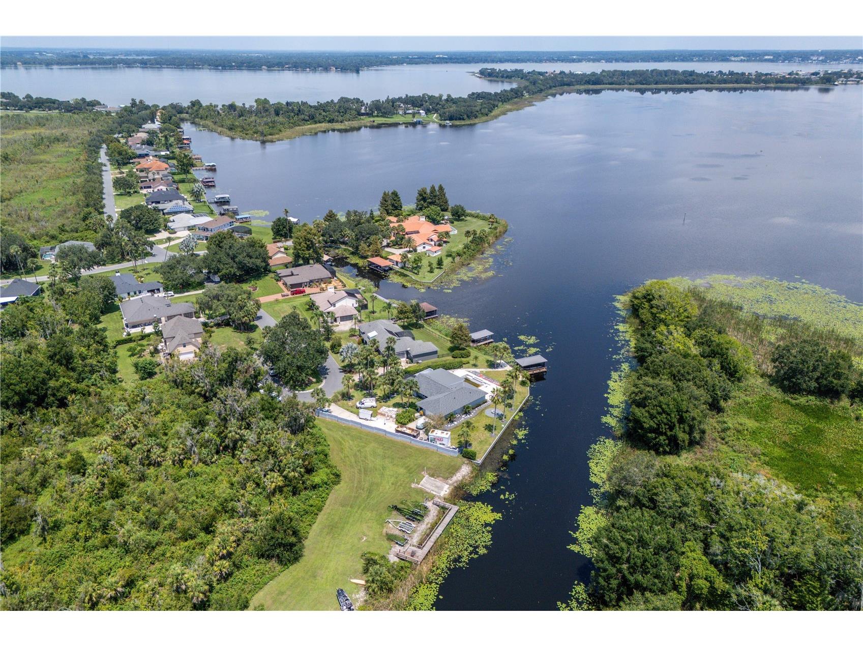 16720 Beauclaire Ct Tavares FL 32778 - HARRIS CHAIN OF LAKES G5113762 image46