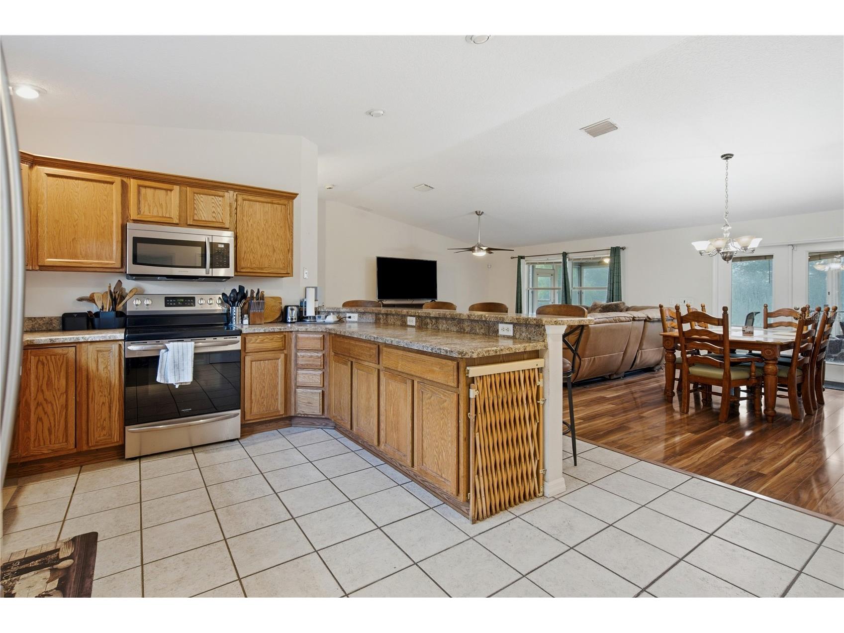16723 SE 173rd Terrace Road Weirsdale FL 32195 - No name O6416233 image14