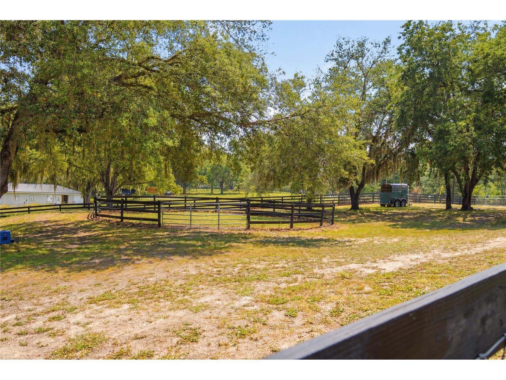 16723 SE 173rd Terrace Road Weirsdale FL 32195 - No name O6416233 image29