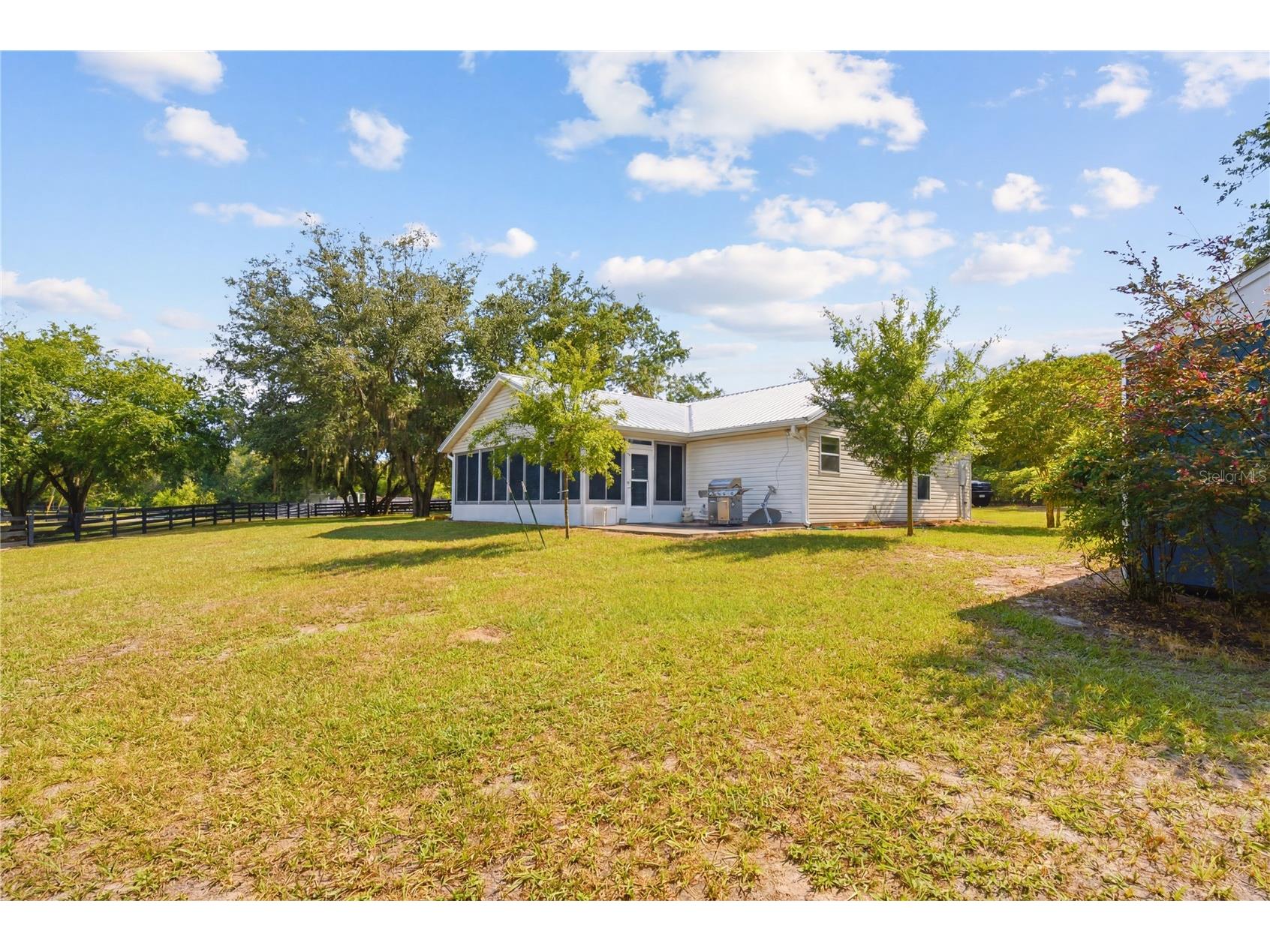 16723 SE 173rd Terrace Road Weirsdale FL 32195 - No name O6416233 image33