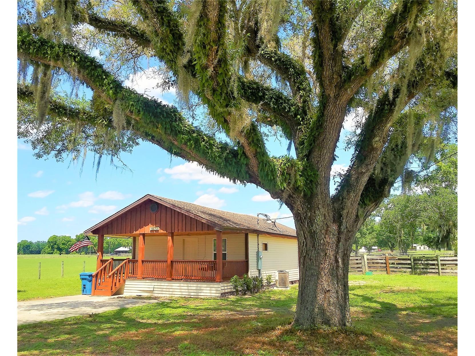 1673 Blackwelder Road De Leon Springs FL 32130 V4949055 image1
