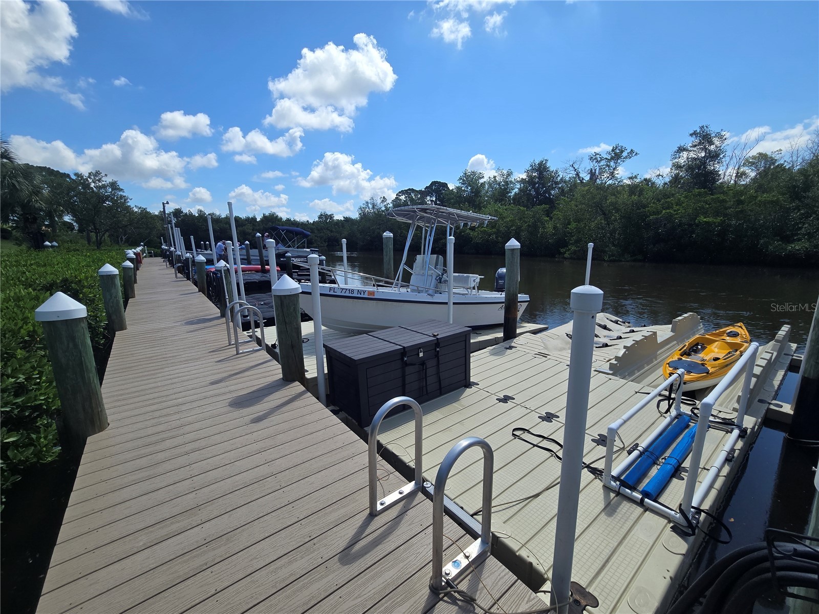 1673 Seascape Circle #102 Tarpon Springs FL 34689 TB8524546 image1