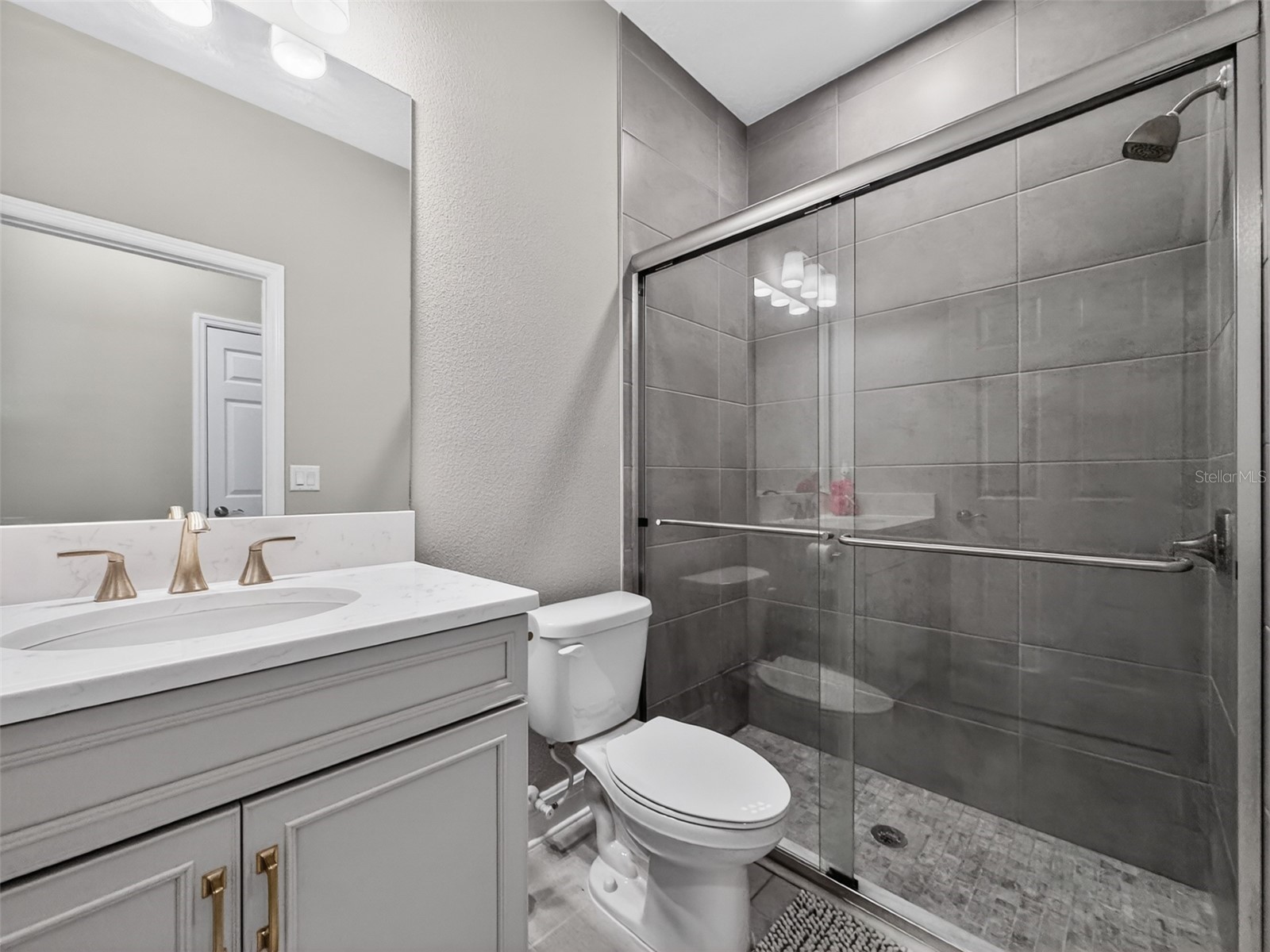 1673 Suttonset Trail Zephyrhills FL 33541 O6384771 image14