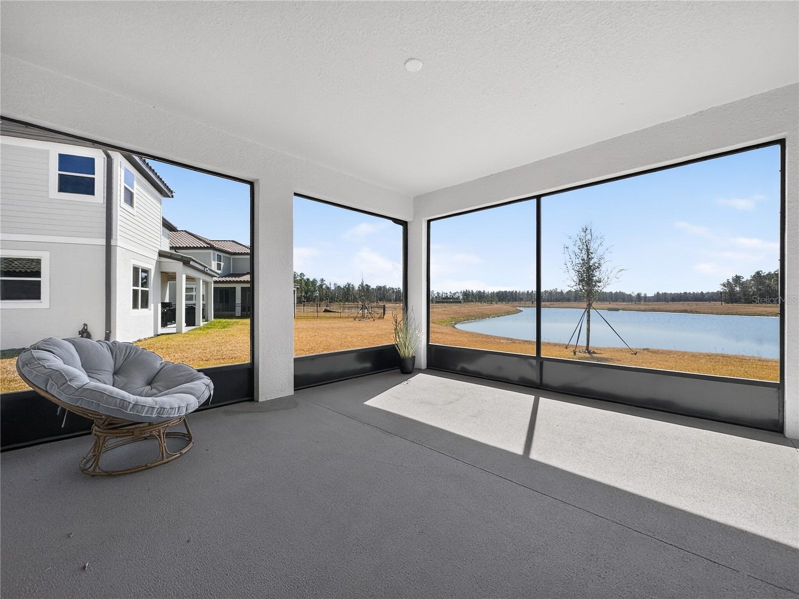 1673 Suttonset Trail Zephyrhills FL 33541 O6384771 image24