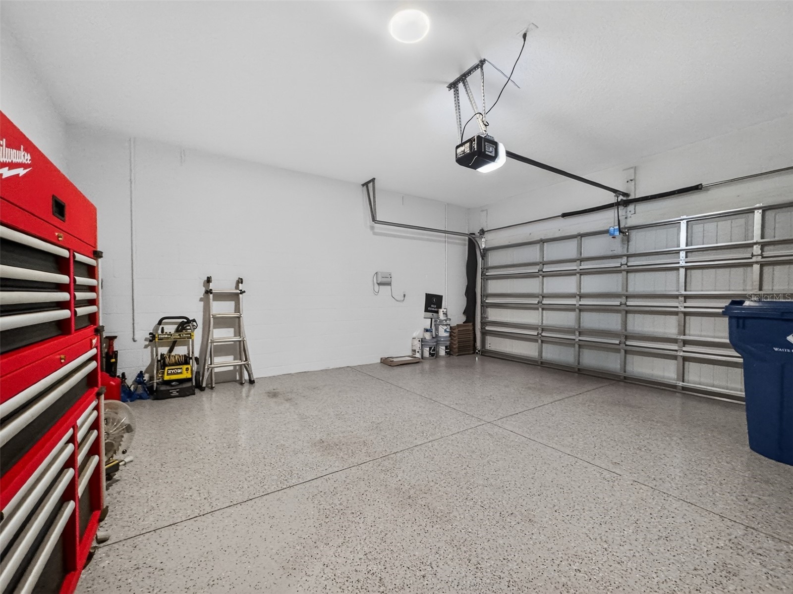 1673 Suttonset Trail Zephyrhills FL 33541 O6384771 image25
