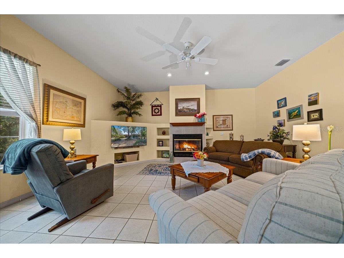 16731 SE 181st Terrace Weirsdale FL 32195 OM716842 image16