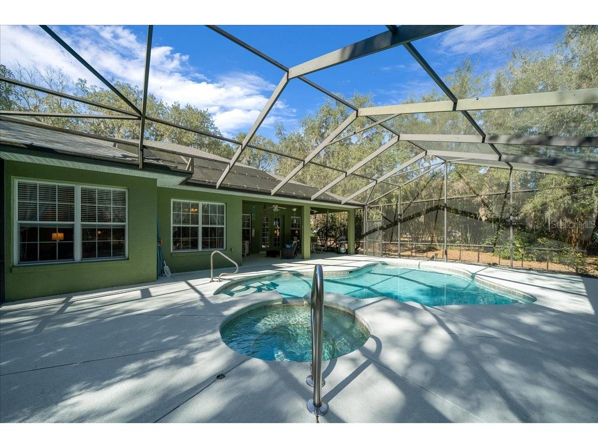 16731 SE 181st Terrace Weirsdale FL 32195 OM716842 image35