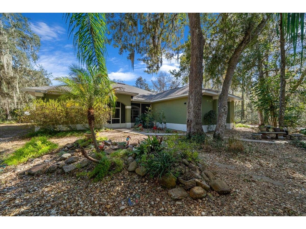 16731 SE 181st Terrace Weirsdale FL 32195 OM716842 image4