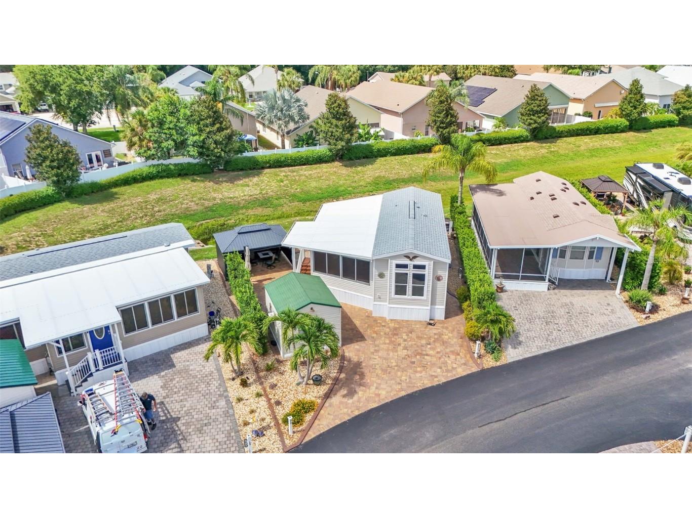 16732 Sunshine Avenue Clermont FL 34714 L4945984 image1