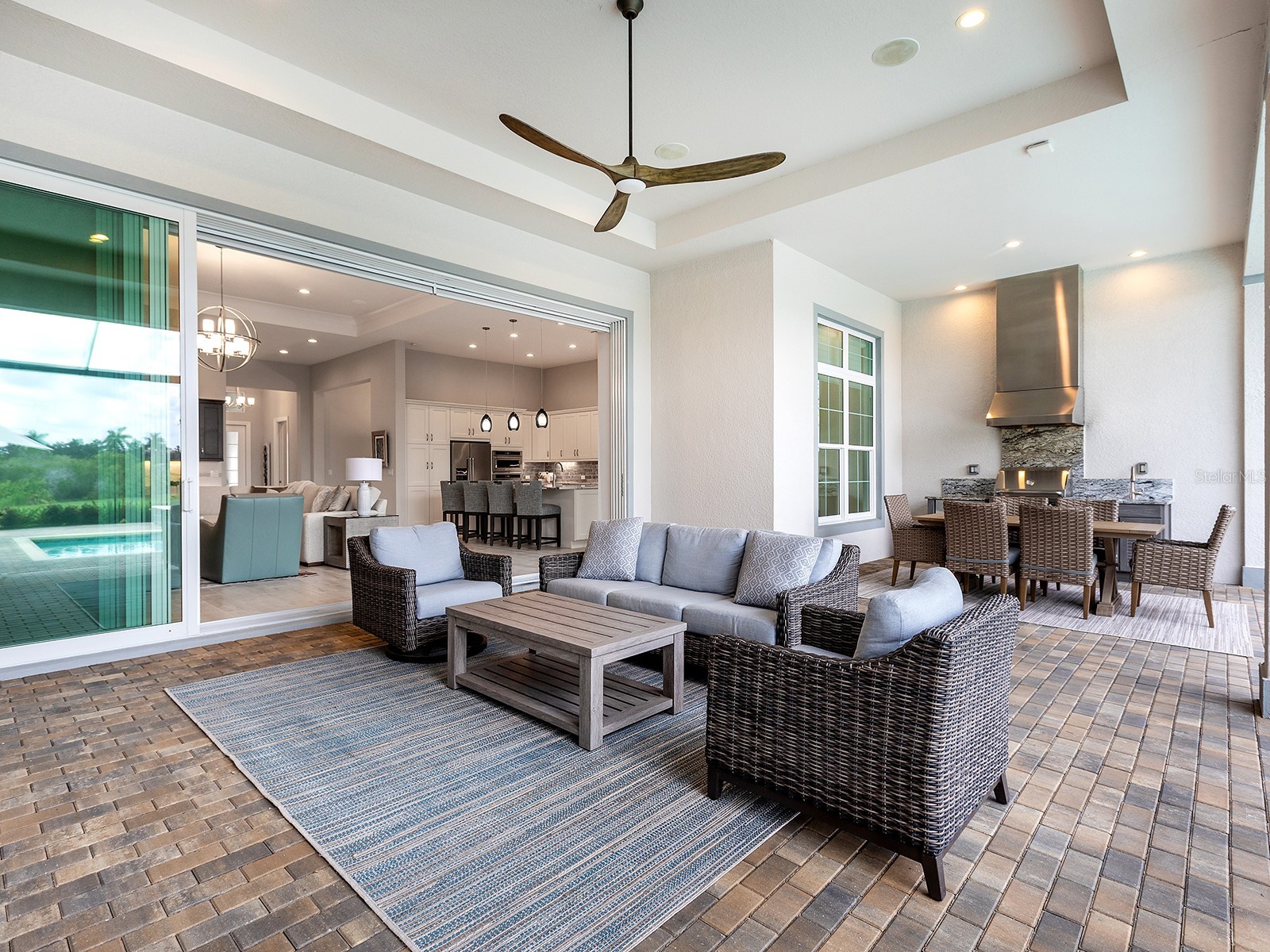 16739 Verona Place Lakewood Ranch FL 34202 A4693309 image47