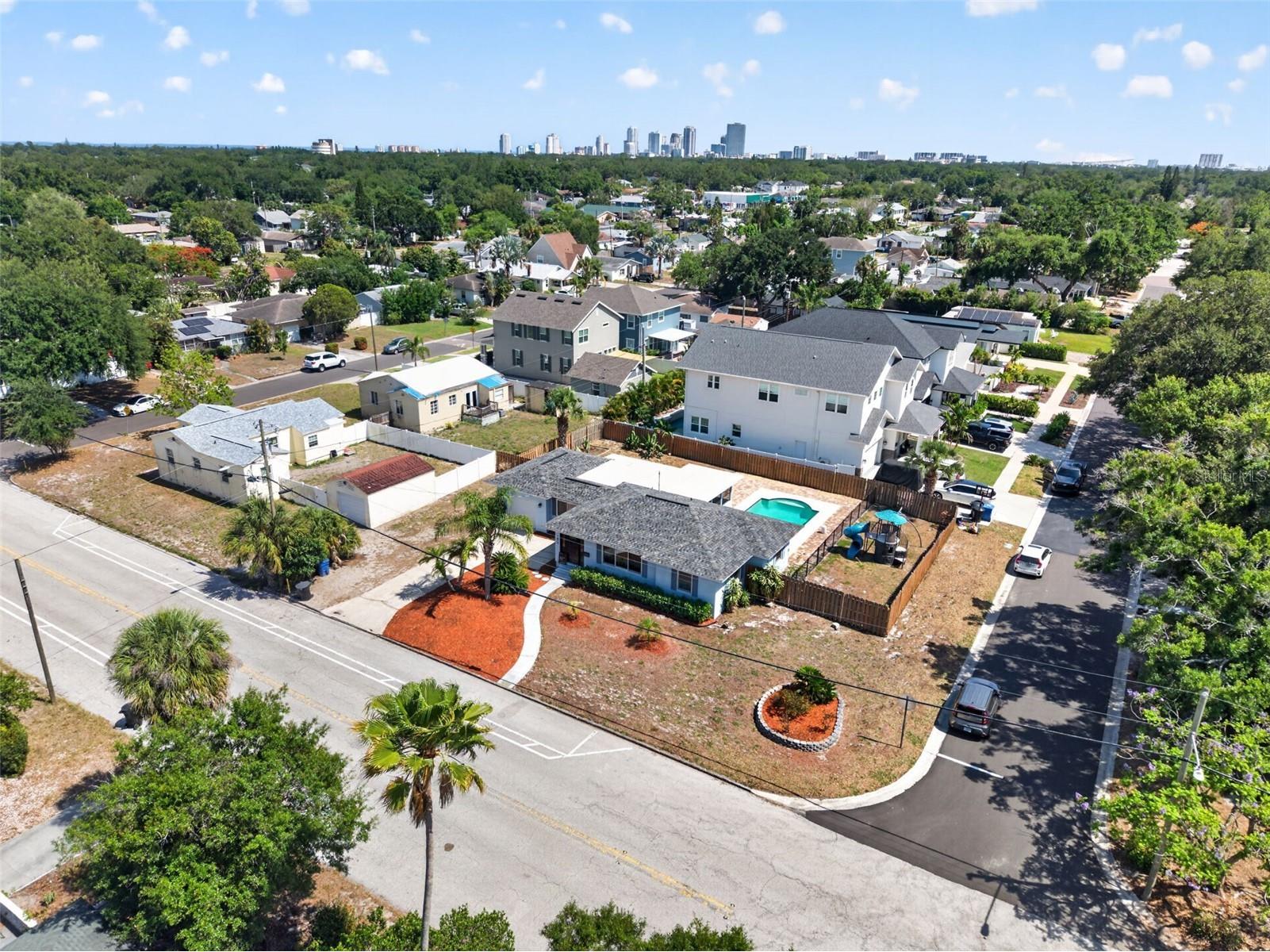 1674 34th Avenue N Saint Petersburg FL 33713 TB8505687 image2