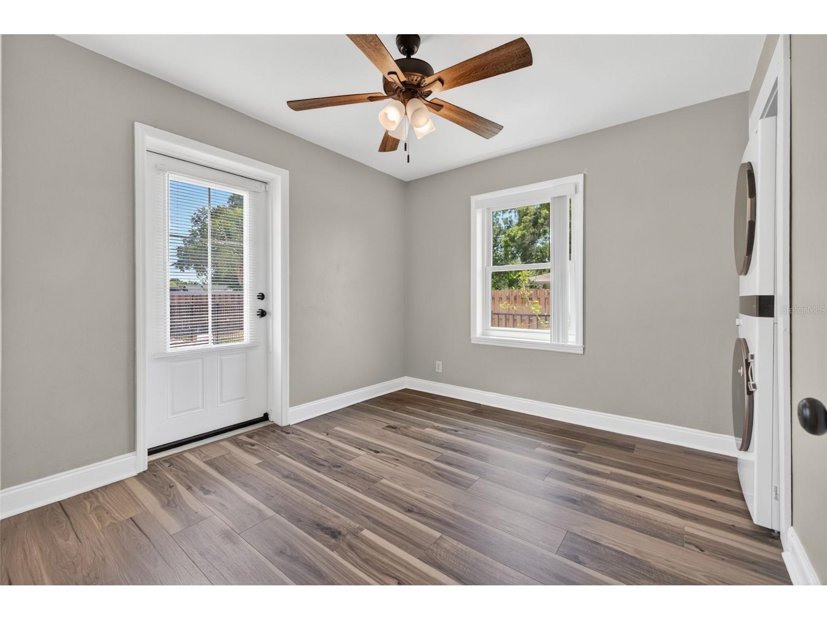 1674 34th Avenue N Saint Petersburg FL 33713 TB8505687 image24