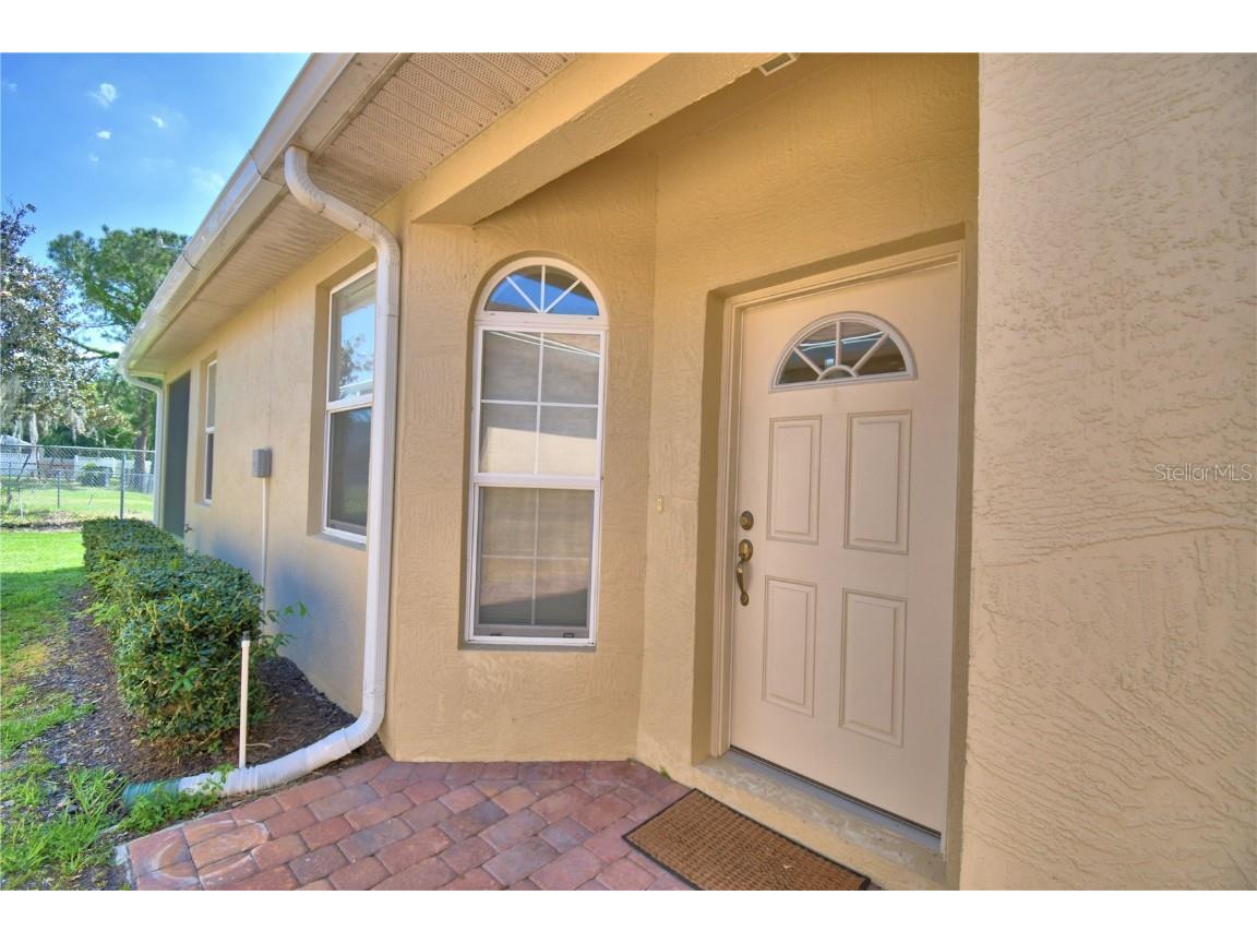 1674 Linz Court Winter Haven FL 33884 P4934514 image1