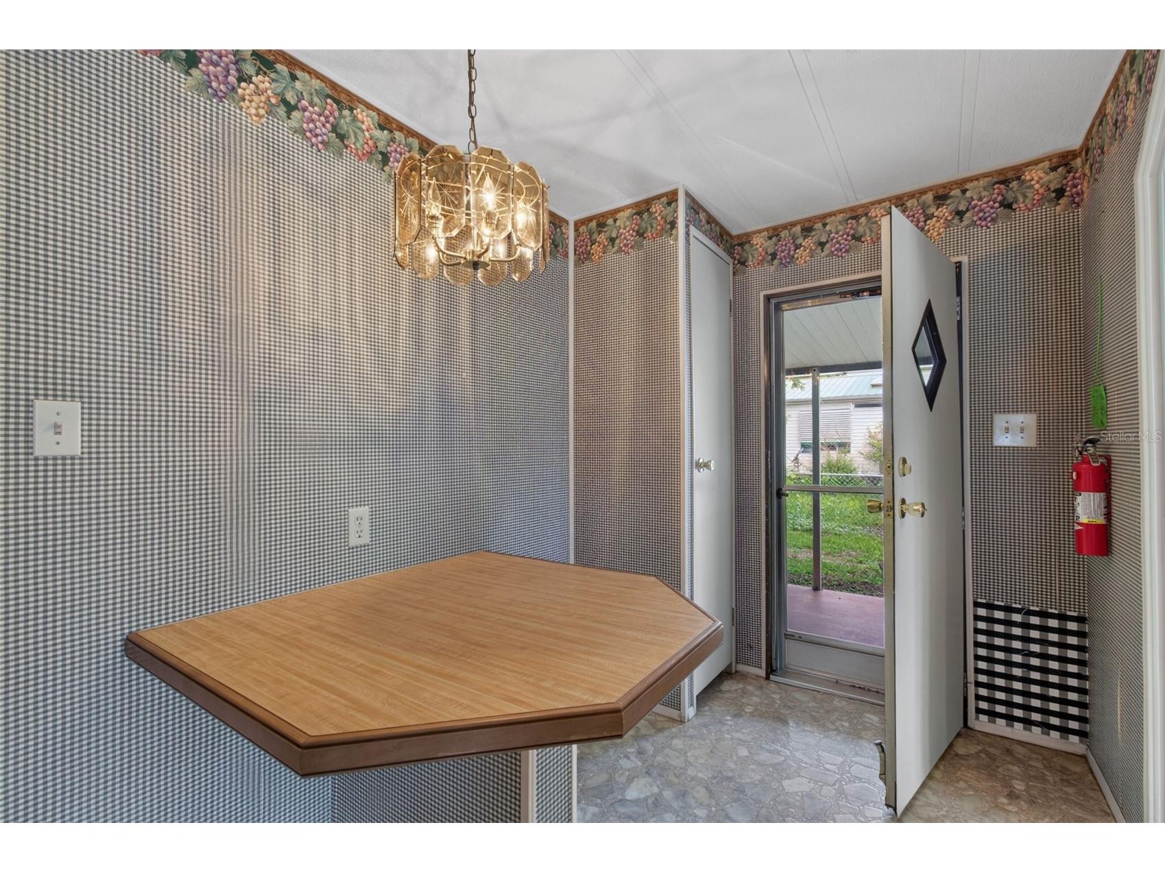 1674 NE 162nd Street Citra FL 32113 OM727871 image4