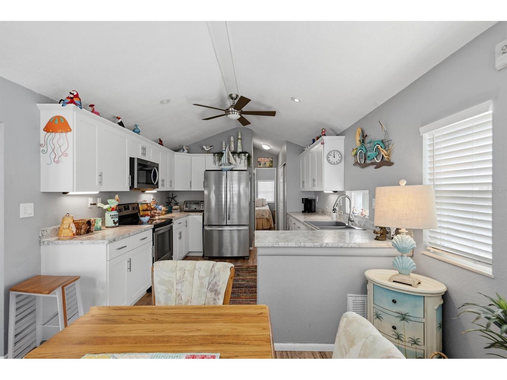 1674 University Pkwy #41 Sarasota FL 34243 A4687957 image12