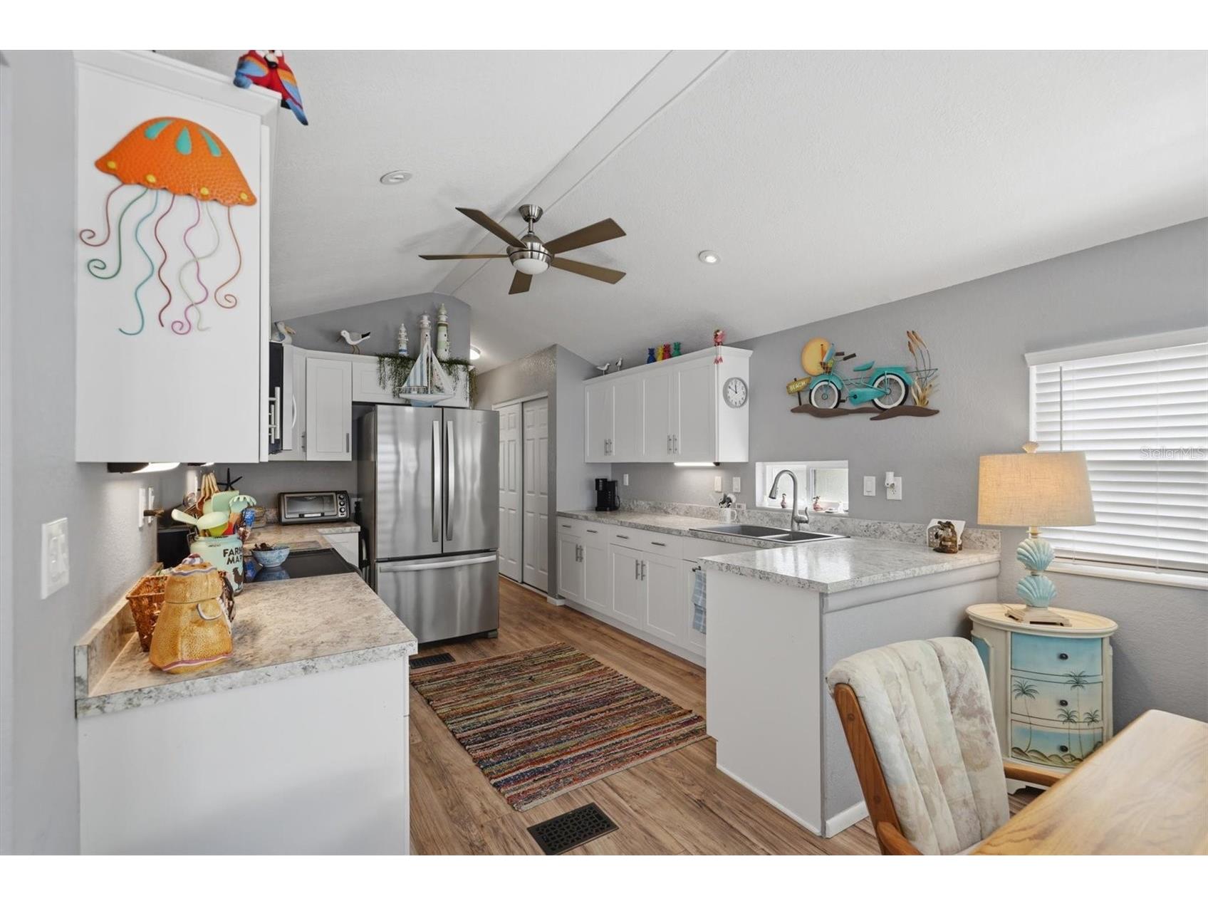 1674 University Pkwy #41 Sarasota FL 34243 A4687957 image13