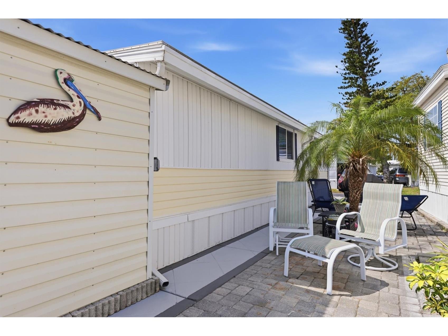 1674 University Pkwy #41 Sarasota FL 34243 A4687957 image22