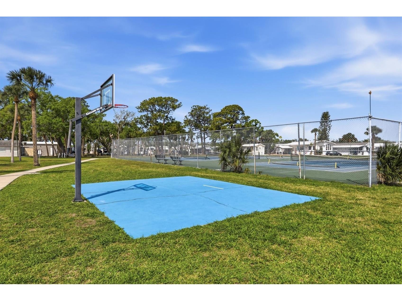 1674 University Pkwy #41 Sarasota FL 34243 A4687957 image30