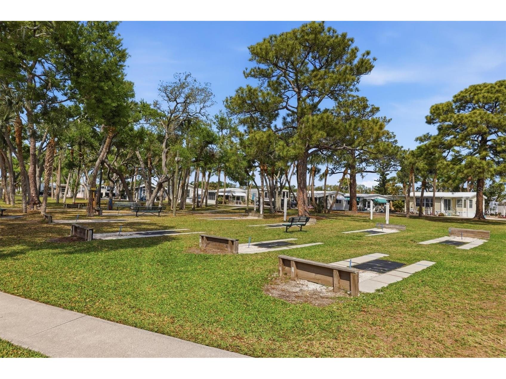 1674 University Pkwy #41 Sarasota FL 34243 A4687957 image34