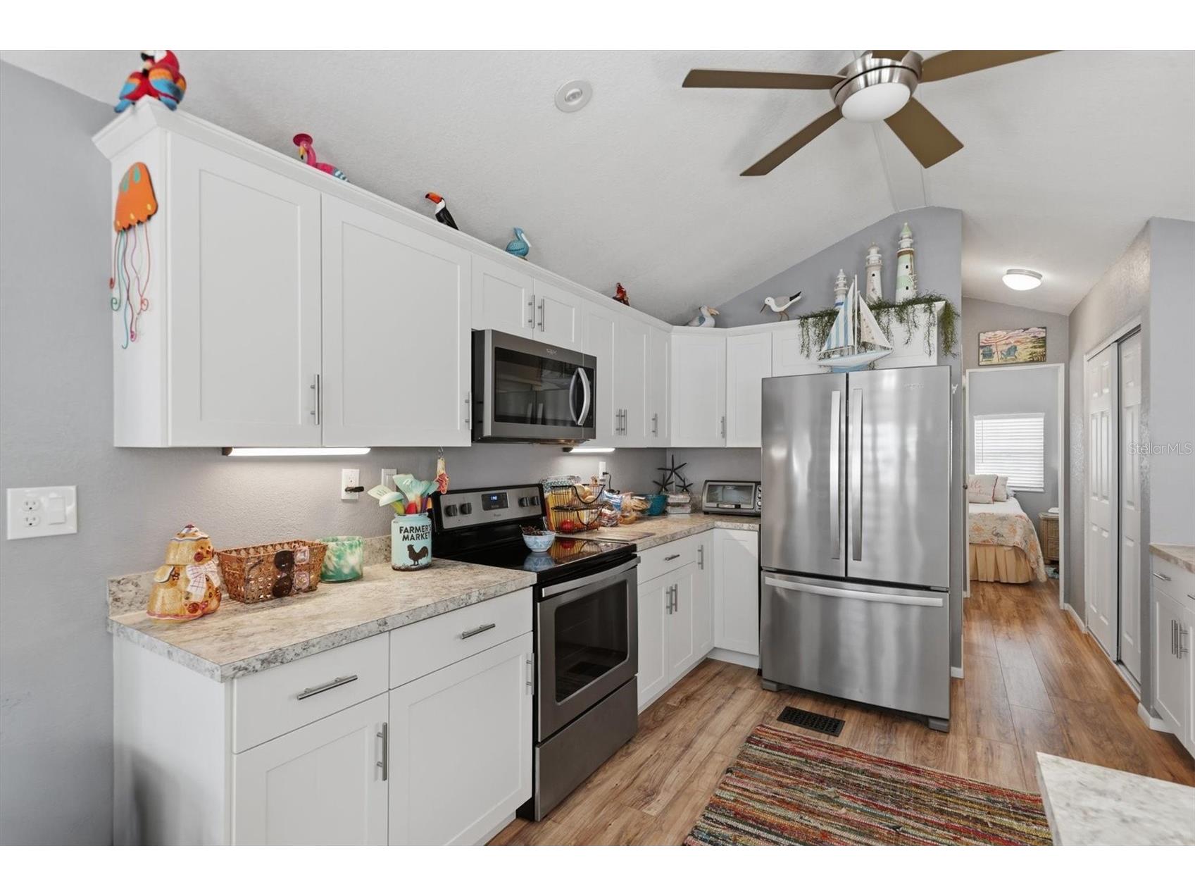 1674 University Pkwy #41 Sarasota FL 34243 A4687957 image9