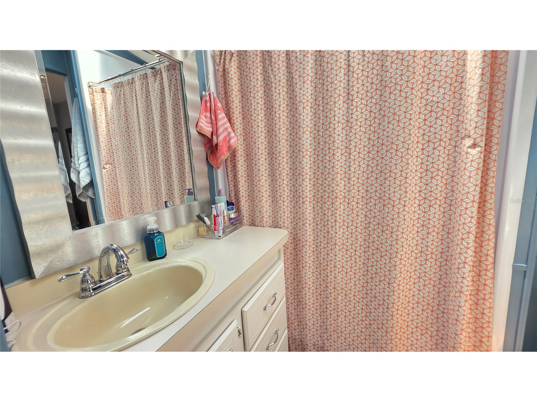 1674 University Pkwy Lot 129 Sarasota FL 34243 A4691593 image11