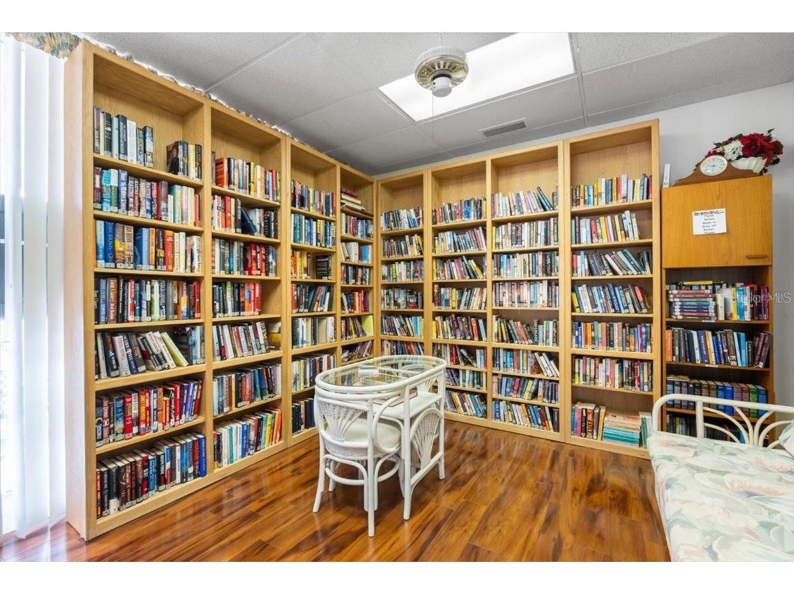 1674 University Pkwy Lot 159 Sarasota FL 34243 A4673288 image35