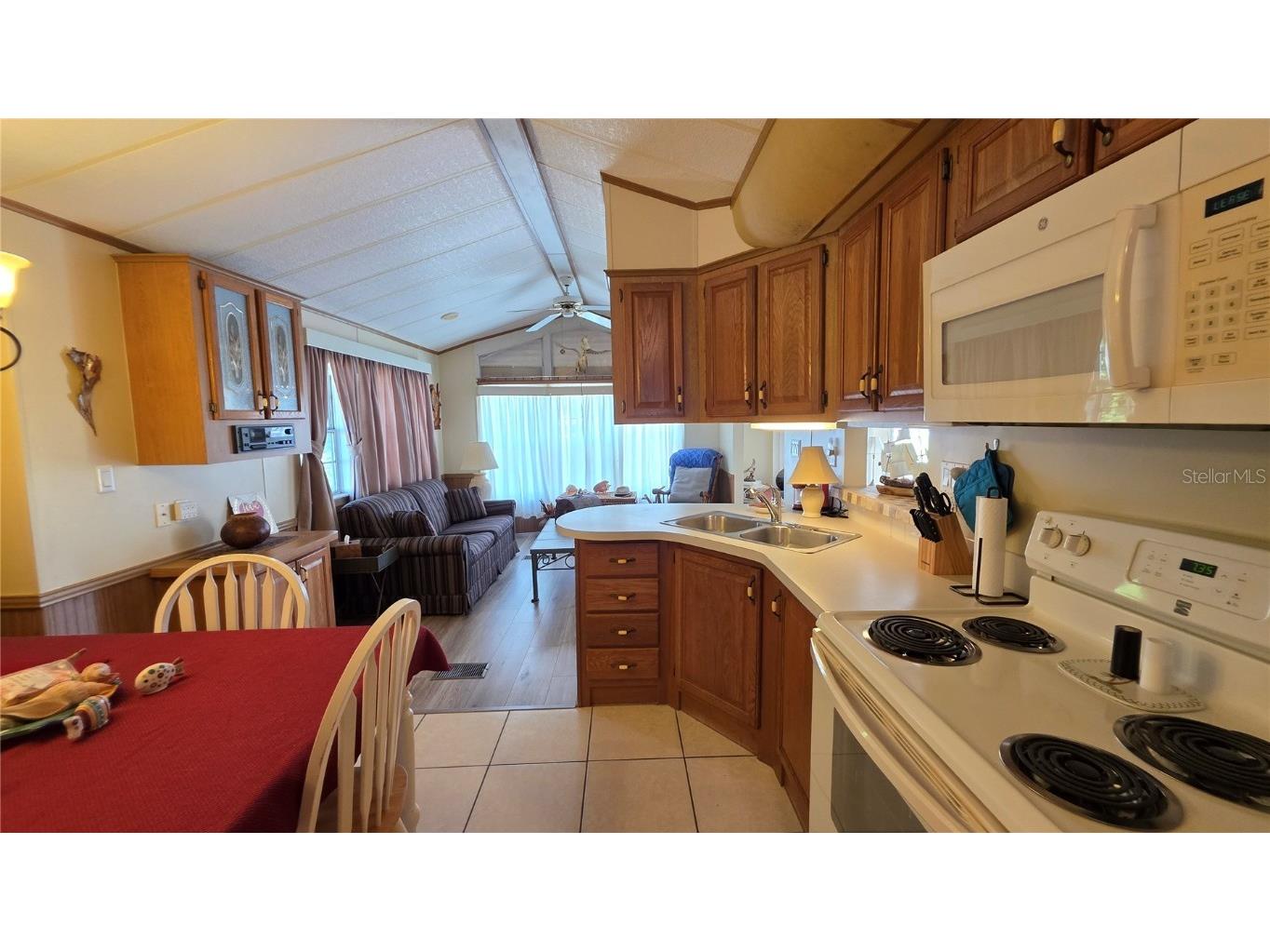 1674 University Pkwy Lot 159 Sarasota FL 34243 A4673288 image7