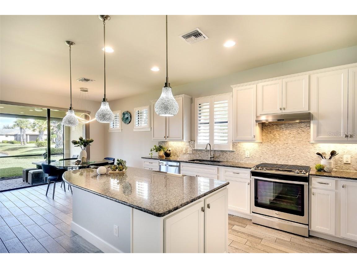 16745 Ellsworth Avenue Bradenton FL 34202 A4671346 image11