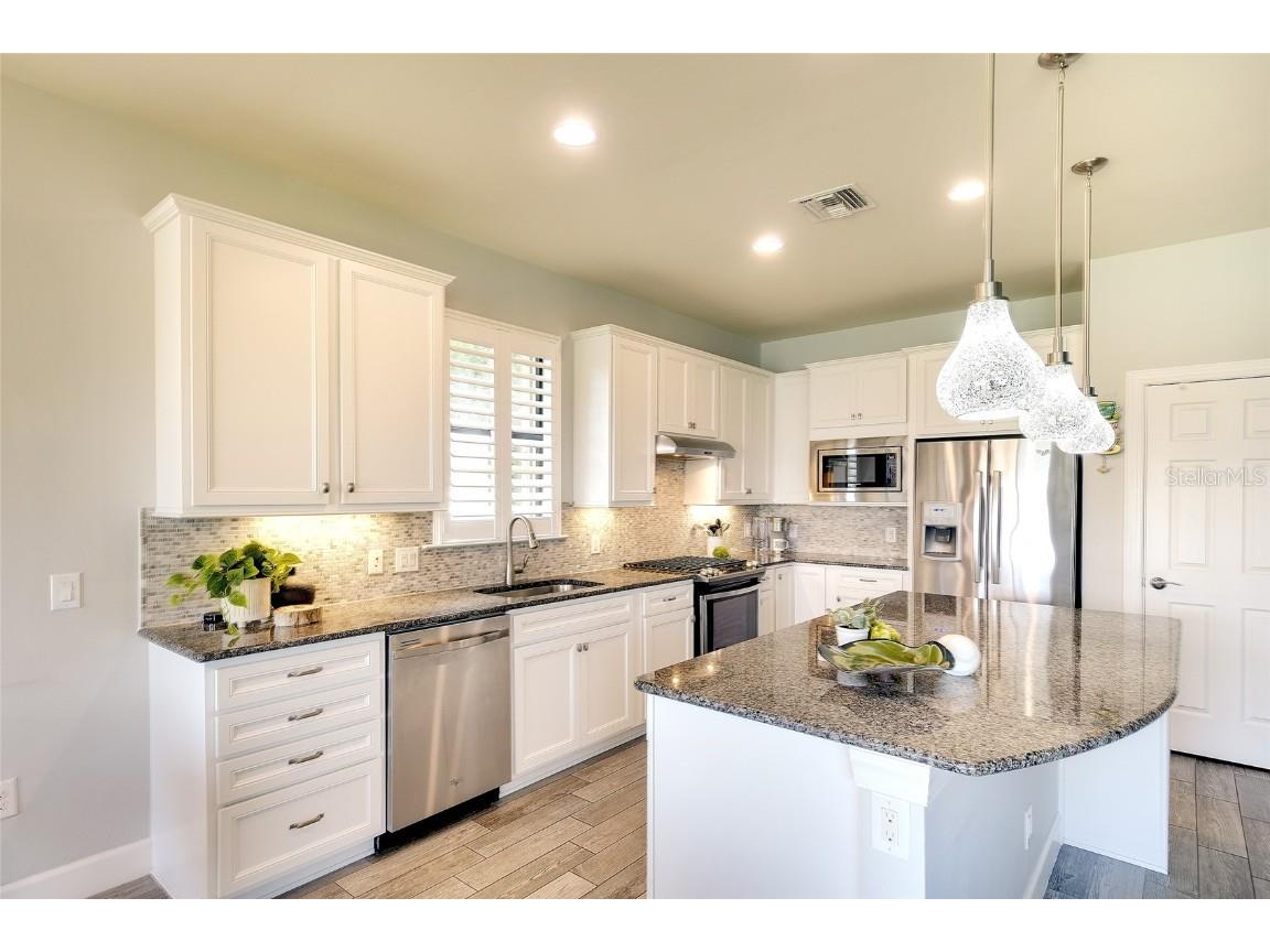 16745 Ellsworth Avenue Bradenton FL 34202 A4671346 image13