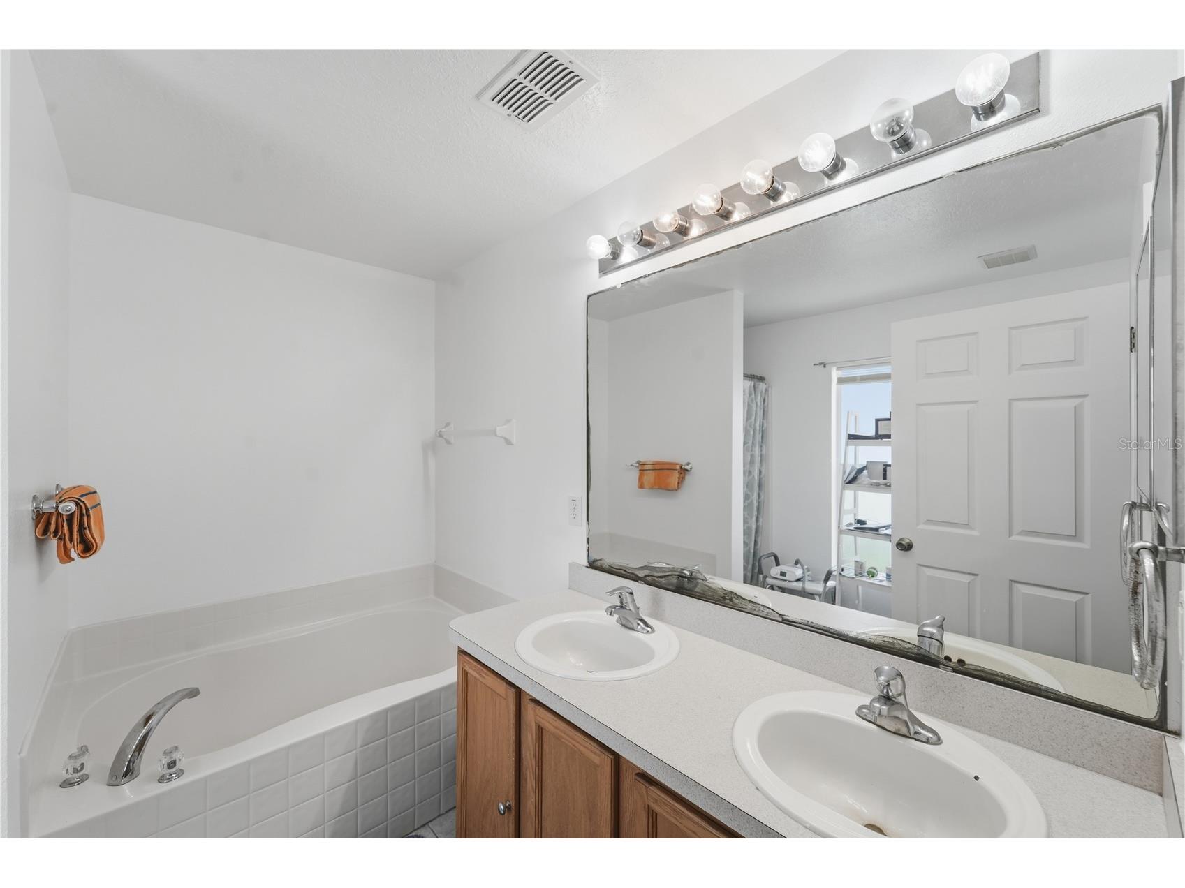 1675 10th Avenue Deland FL 32724 V4949273 image38