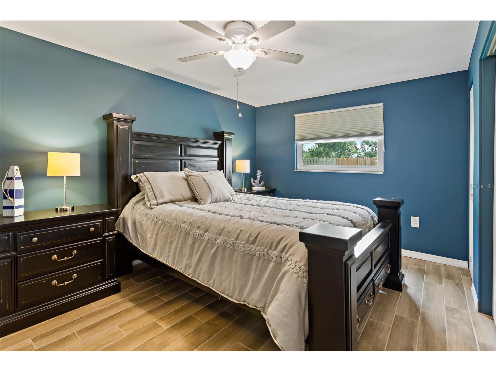 1675 Blakemore Lane Sarasota FL 34231 A4689240 image25