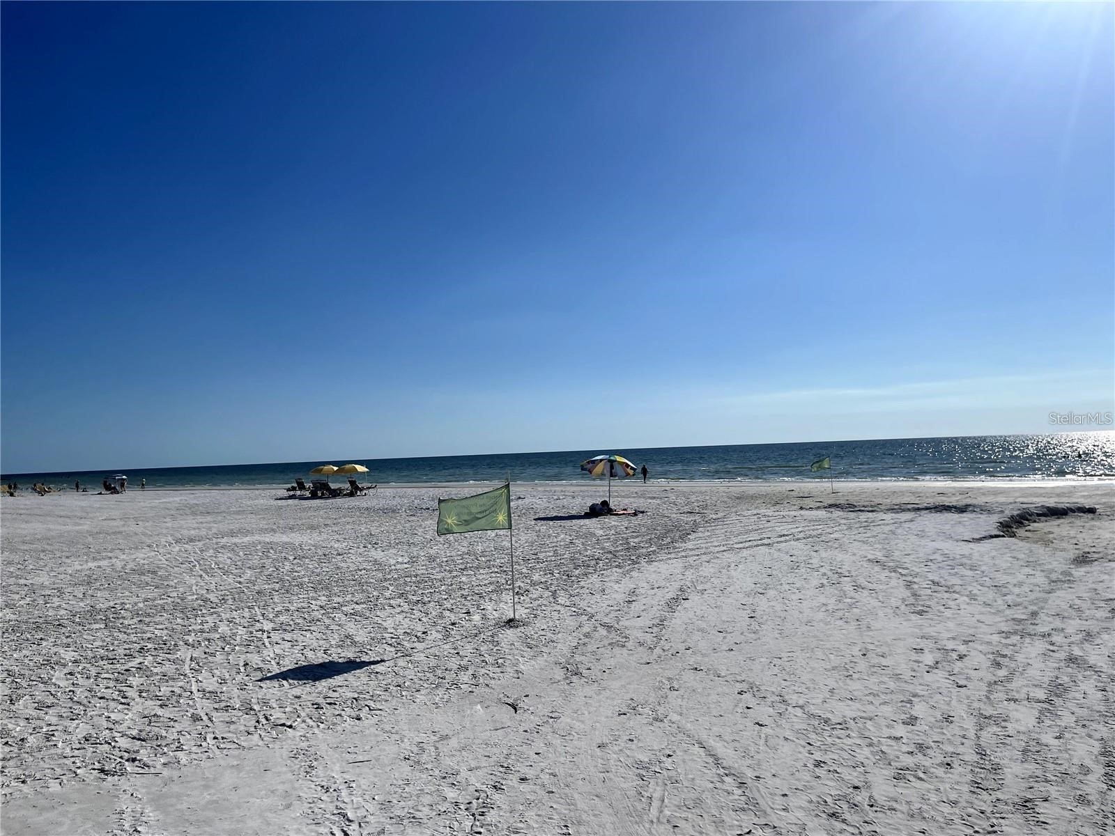 1675 Blakemore Lane Sarasota FL 34231 A4689240 image3