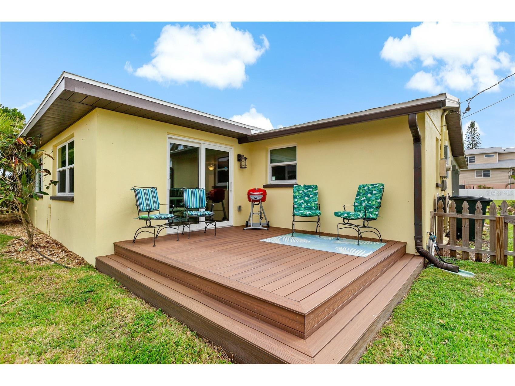 1675 Blakemore Lane Sarasota FL 34231 A4689240 image5