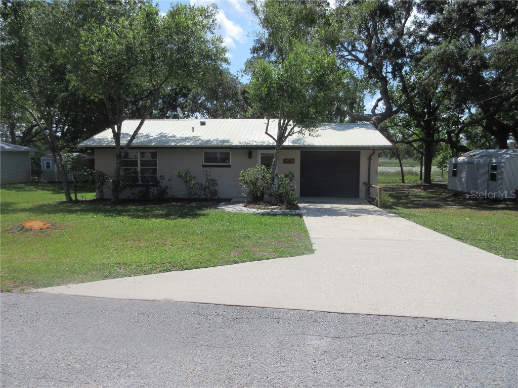 1675 SE 190th Avenue Silver Springs FL 34488 - BEAR HOLE LAKE DOT HALFMOON OM702373 image1