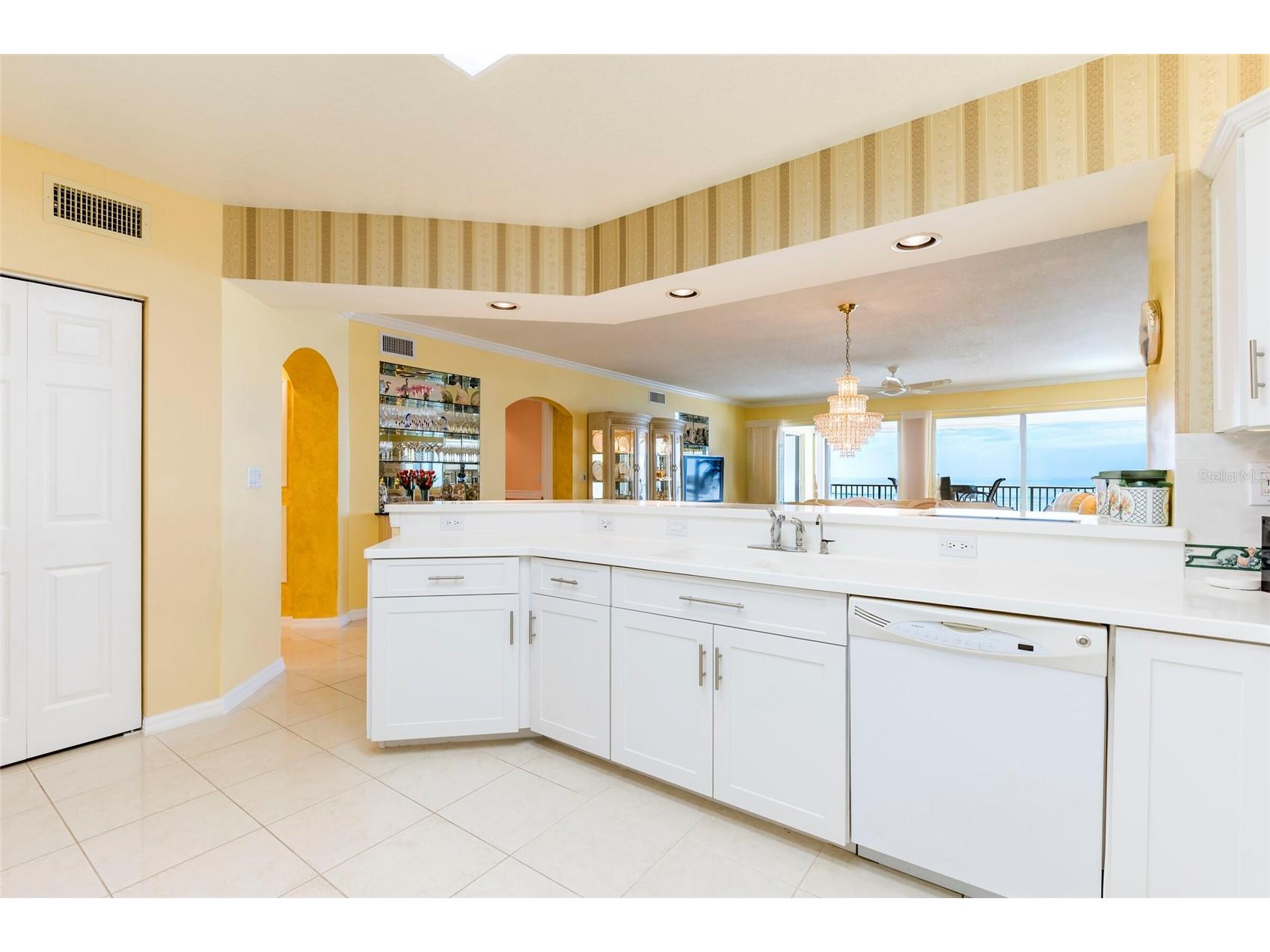 16750 Gulf Boulevard #414 North Redington Beach FL 33708 TB8525839 image13