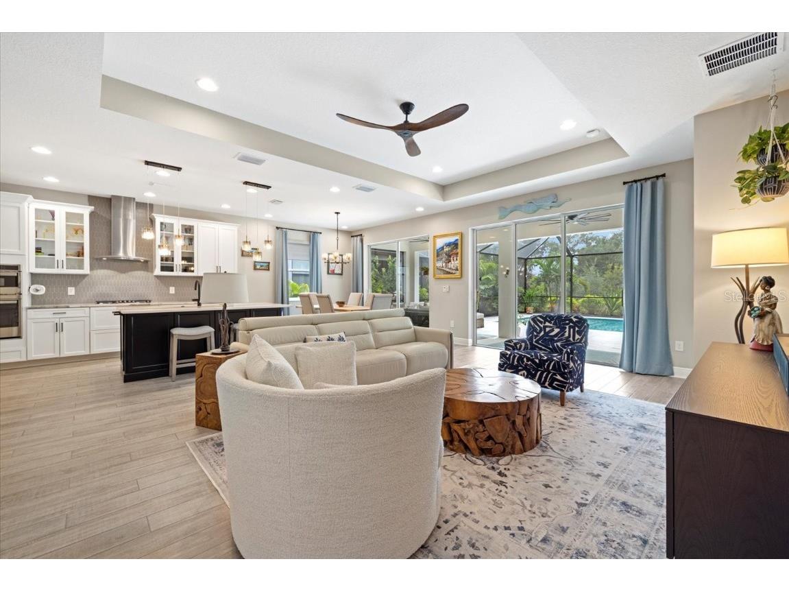 16750 Savory Mist Circle Bradenton FL 34211 A4664013 image5