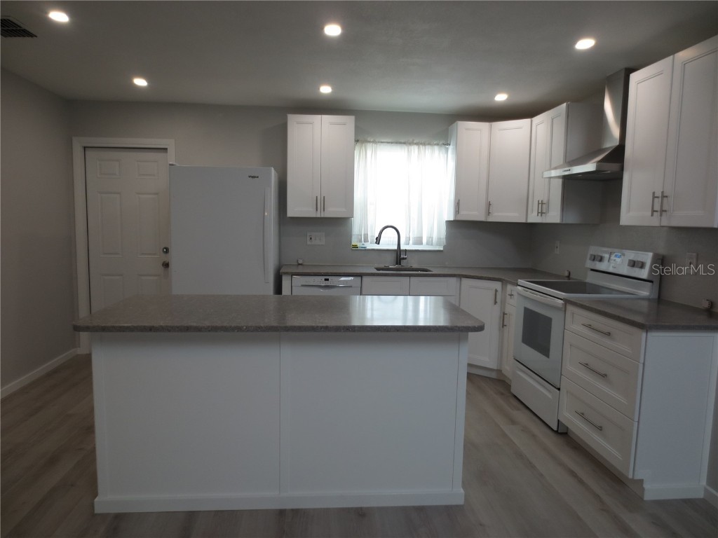 1676 Caledonia Drive Palm Harbor FL 34684 TB8414525 image11