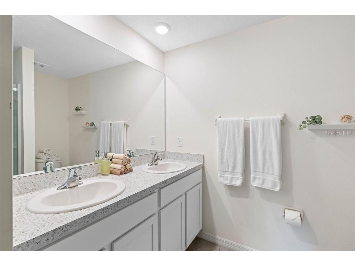 1676 Hazy Sea Drive Plant City FL 33565 TB8452093 image26