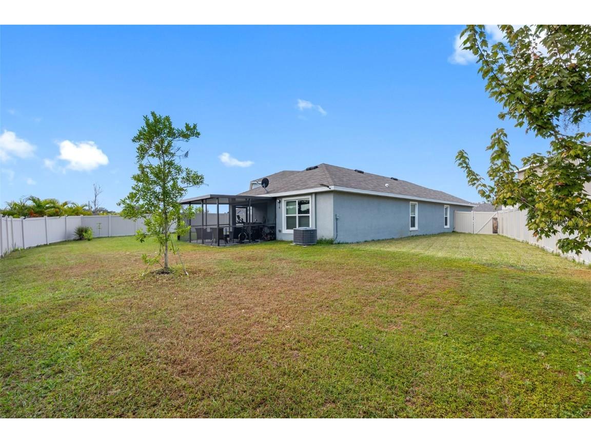 1676 Hazy Sea Drive Plant City FL 33565 TB8452093 image32