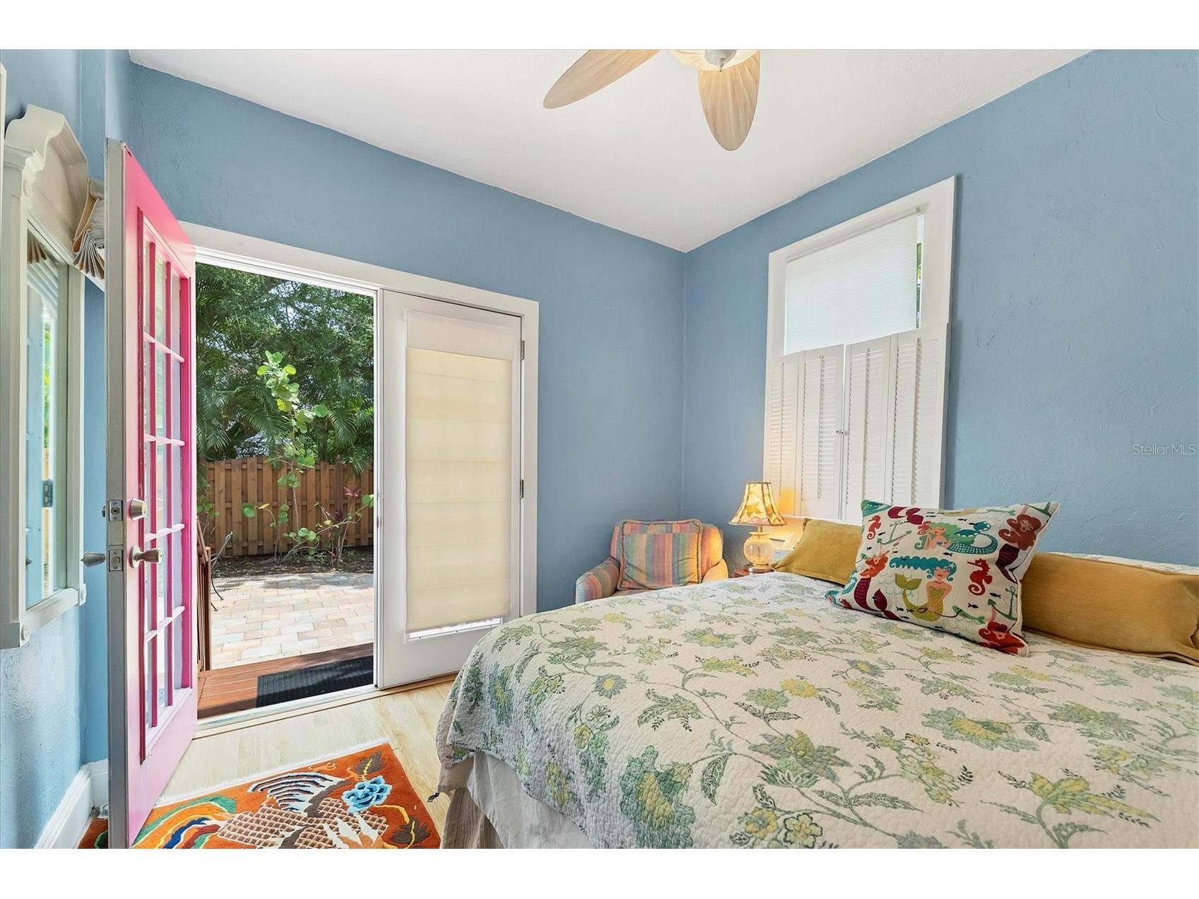 1676 Oak Street Sarasota FL 34236 A4692850 image19