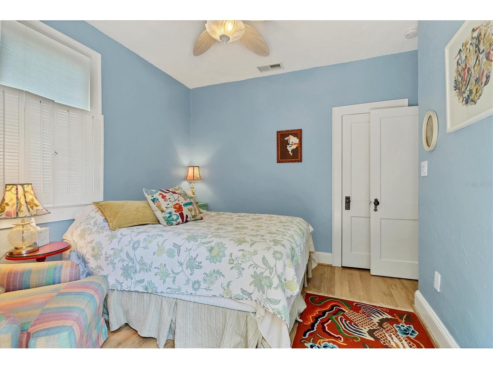 1676 Oak Street Sarasota FL 34236 A4692850 image20