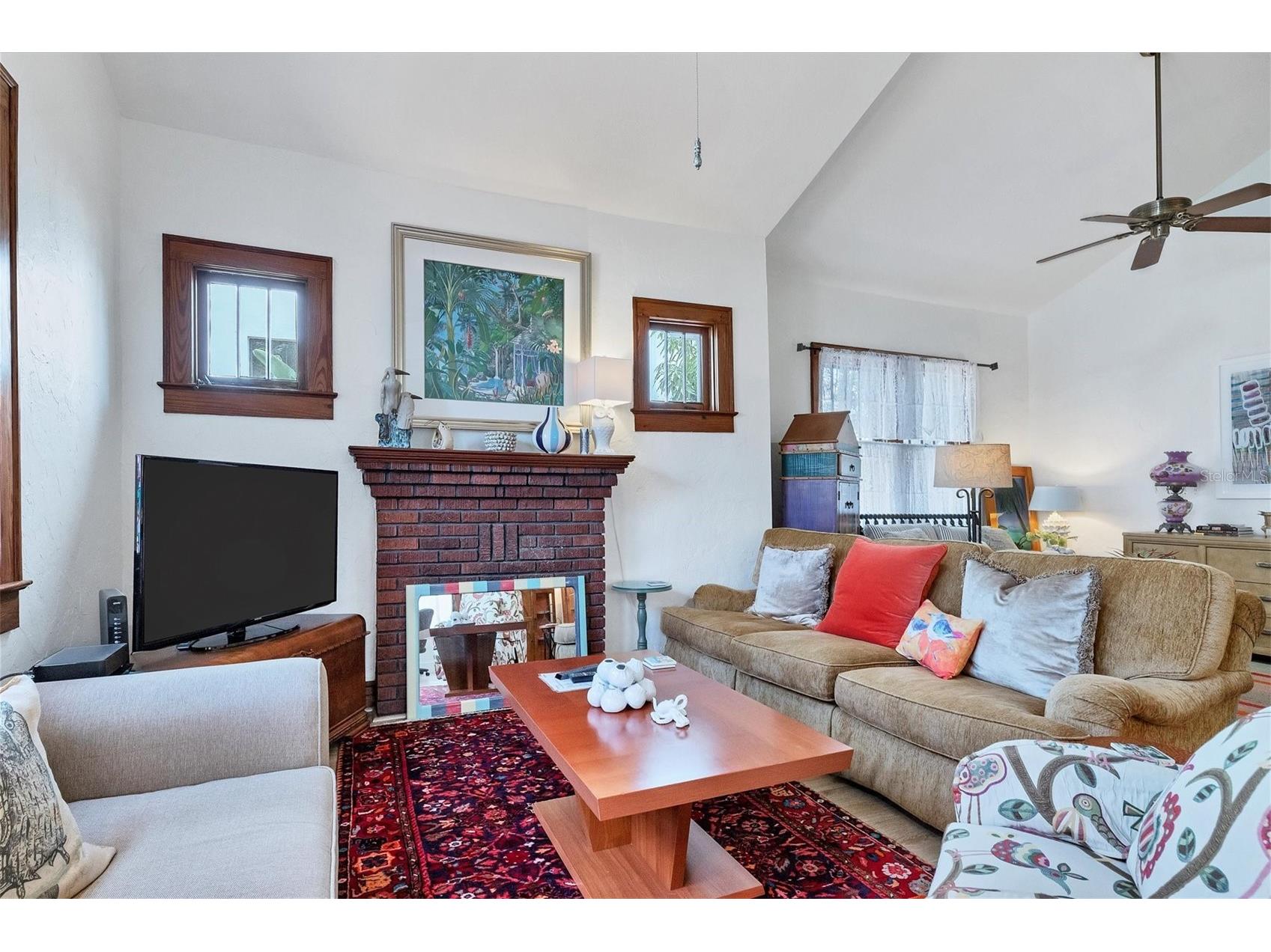1676 Oak Street Sarasota FL 34236 A4692850 image6