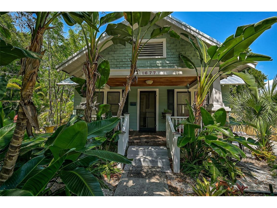 1677 4th Street Sarasota FL 34236 A4624136 image1